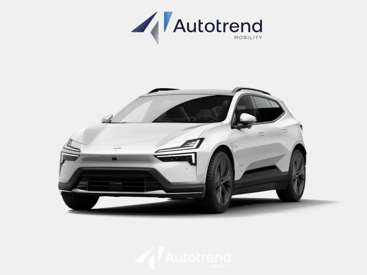 Polestar Polestar 4 SUV nuova a Bari (15)