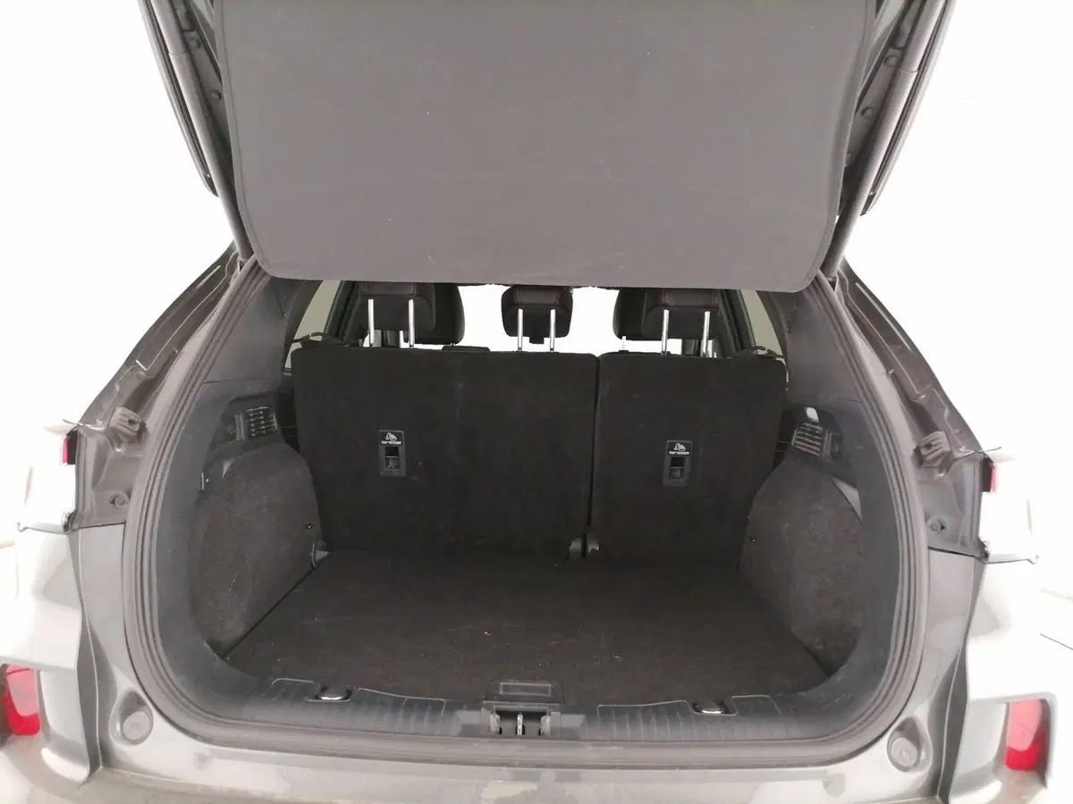 Ford Kuga usata a Roma (10)