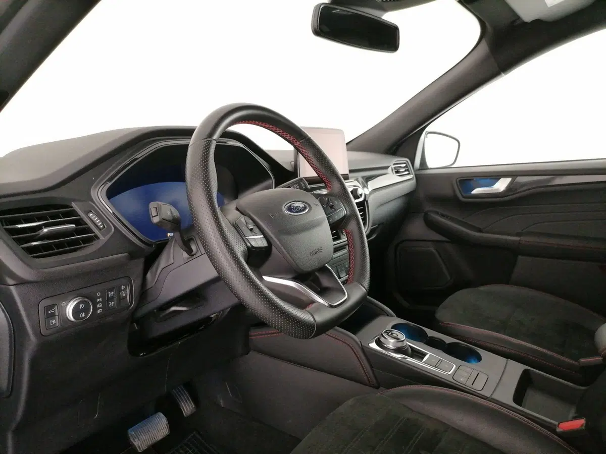 Ford Kuga usata a Roma (12)