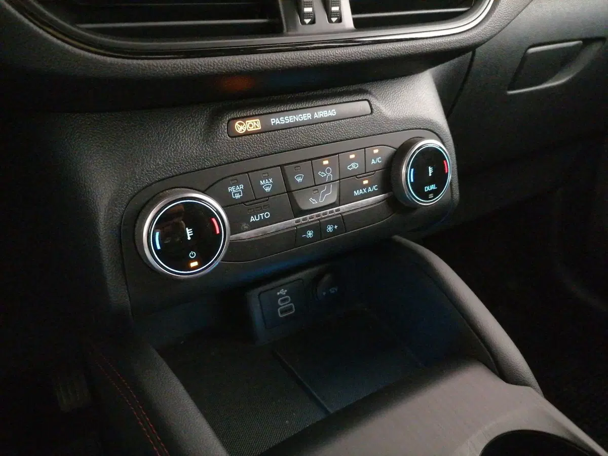 Ford Kuga usata a Roma (15)