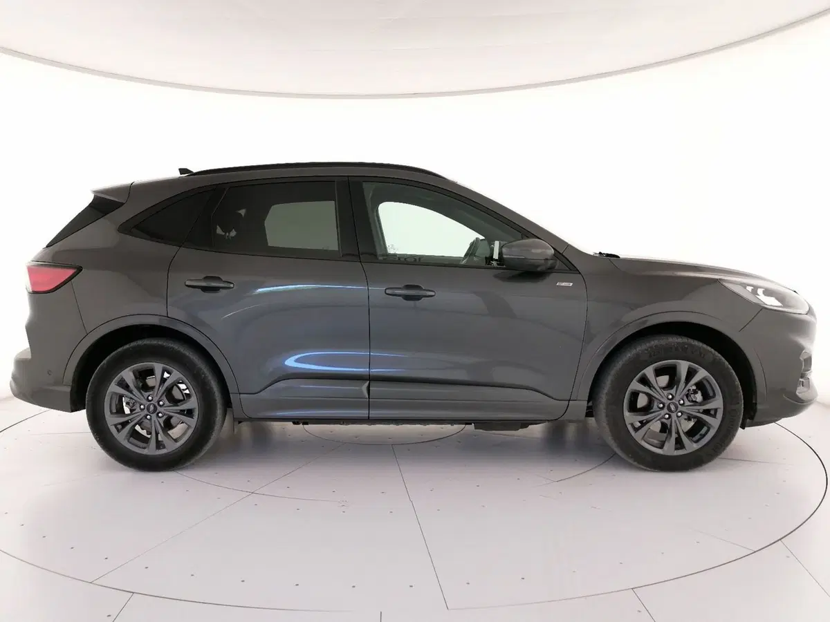 Ford Kuga usata a Roma (3)
