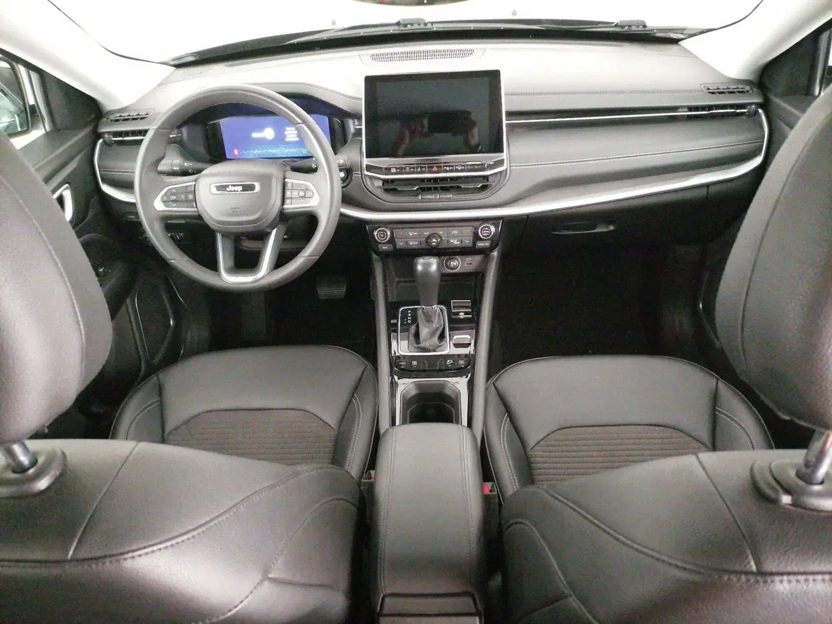 Jeep Compass usata a Roma (9)