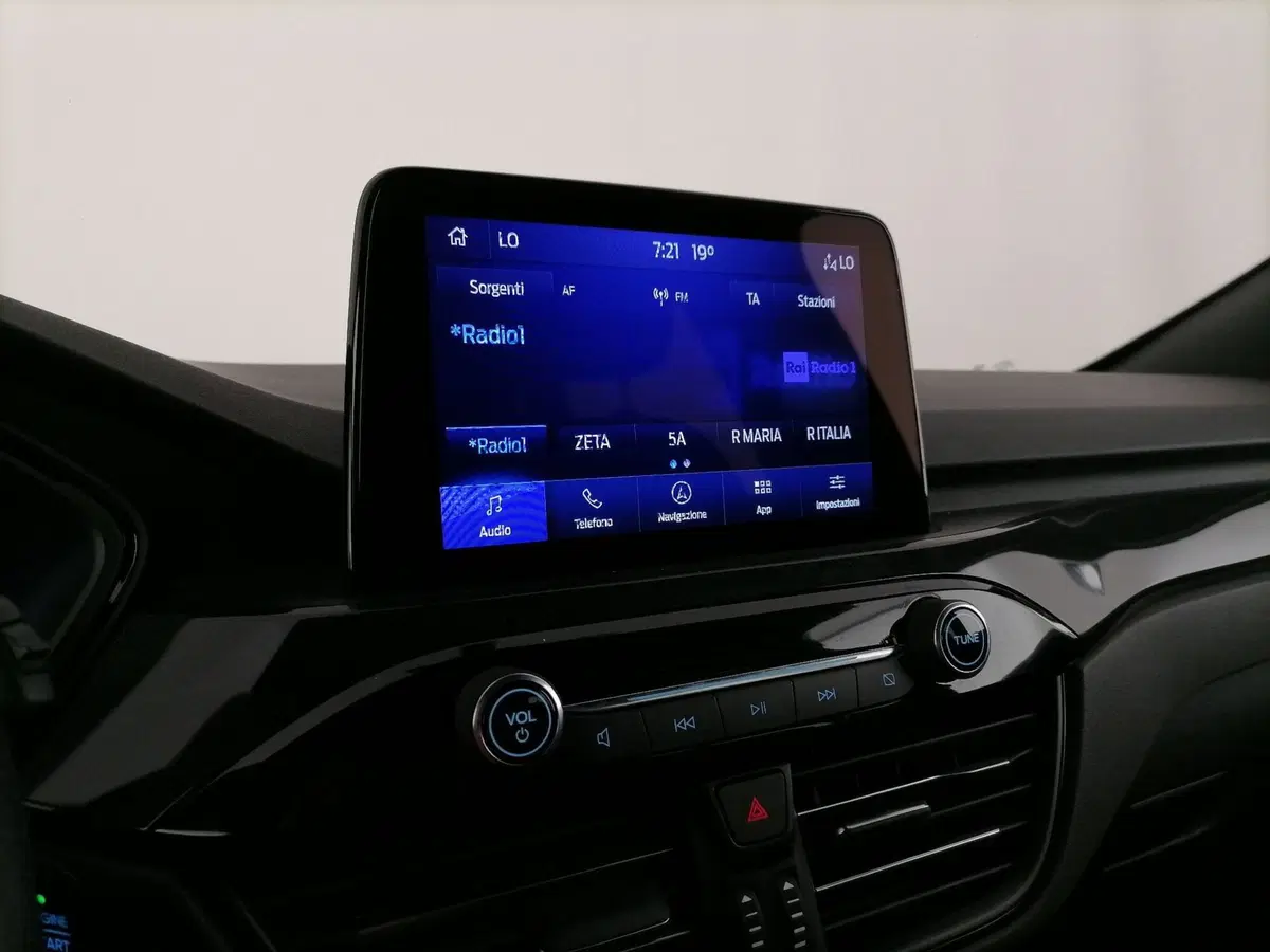 Ford Kuga usata a Roma (15)