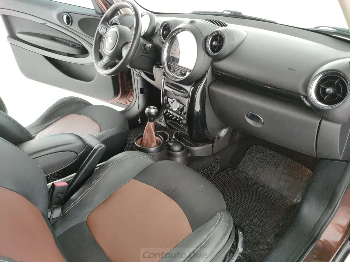 MINI Mini Paceman usata a Caserta (9)