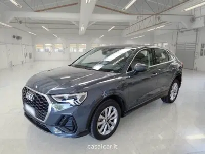 Audi Q3 Sportback 45 TFSI e S tronic Business Plus del 2023 usata a Salerno
