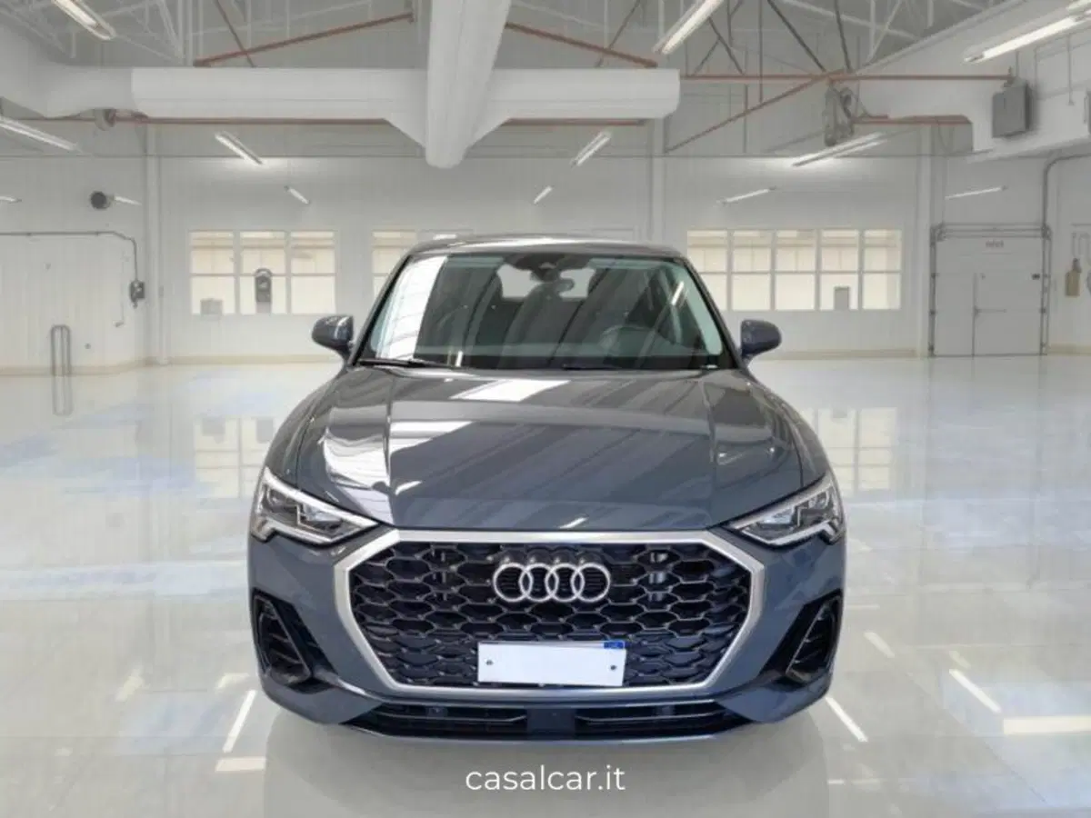 Audi Q3 Sportback usata a Salerno (2)