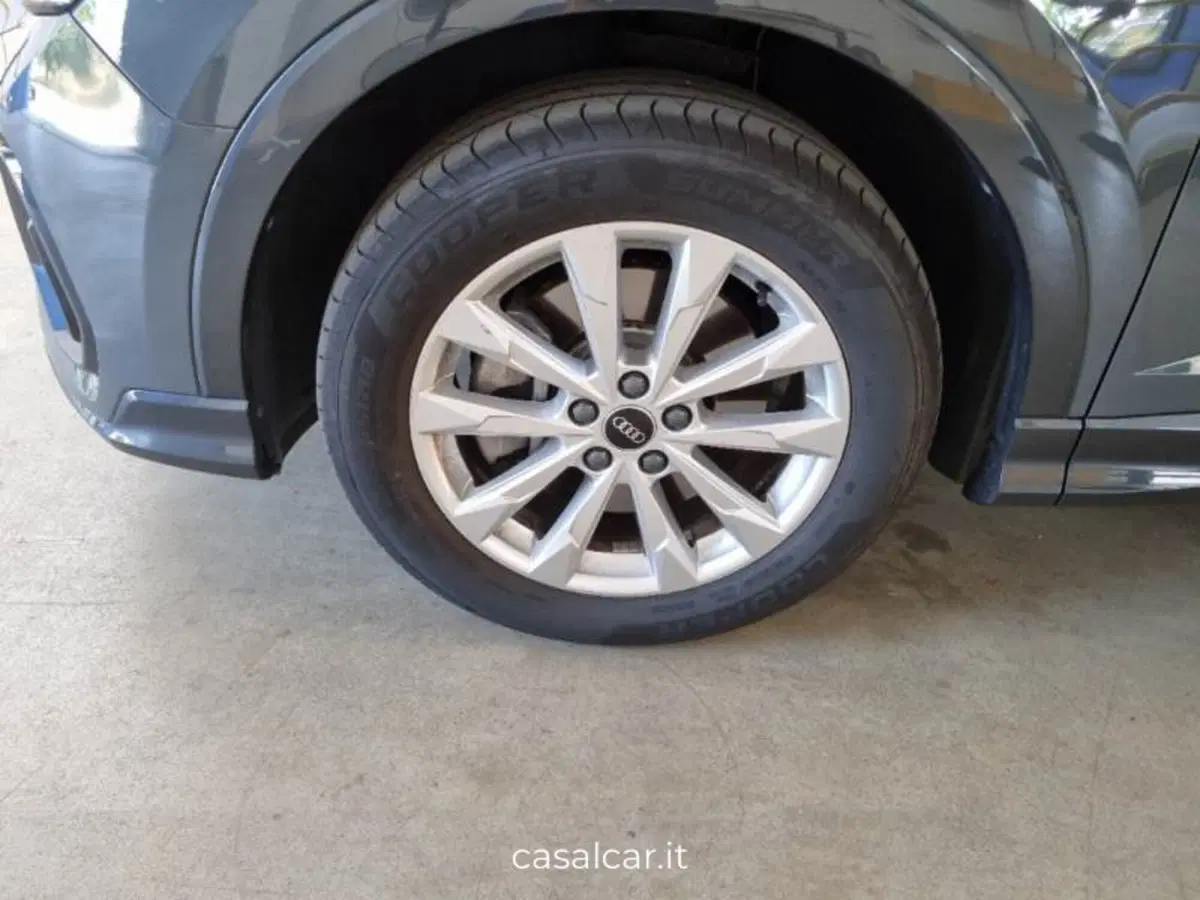Audi Q3 Sportback usata a Salerno (20)