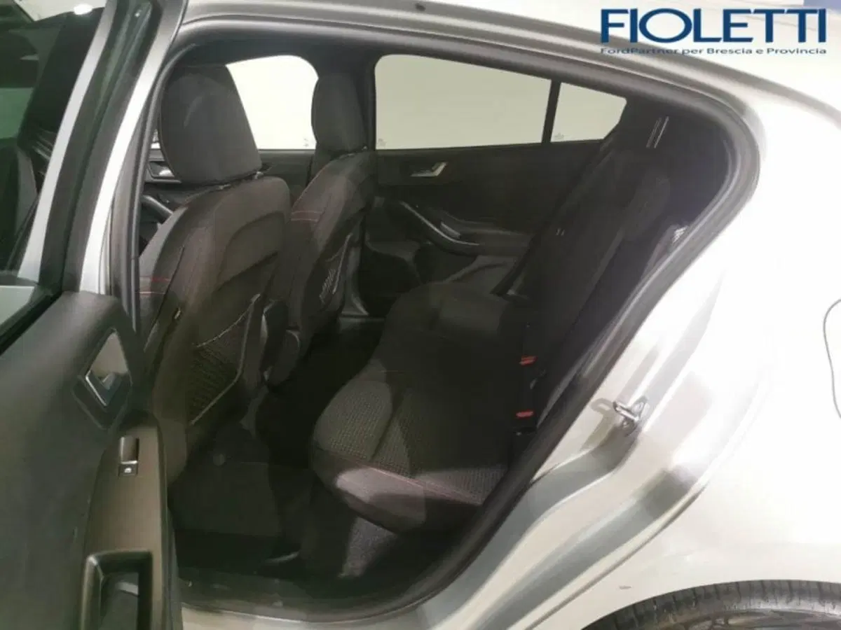 Ford Focus usata a Brescia (10)