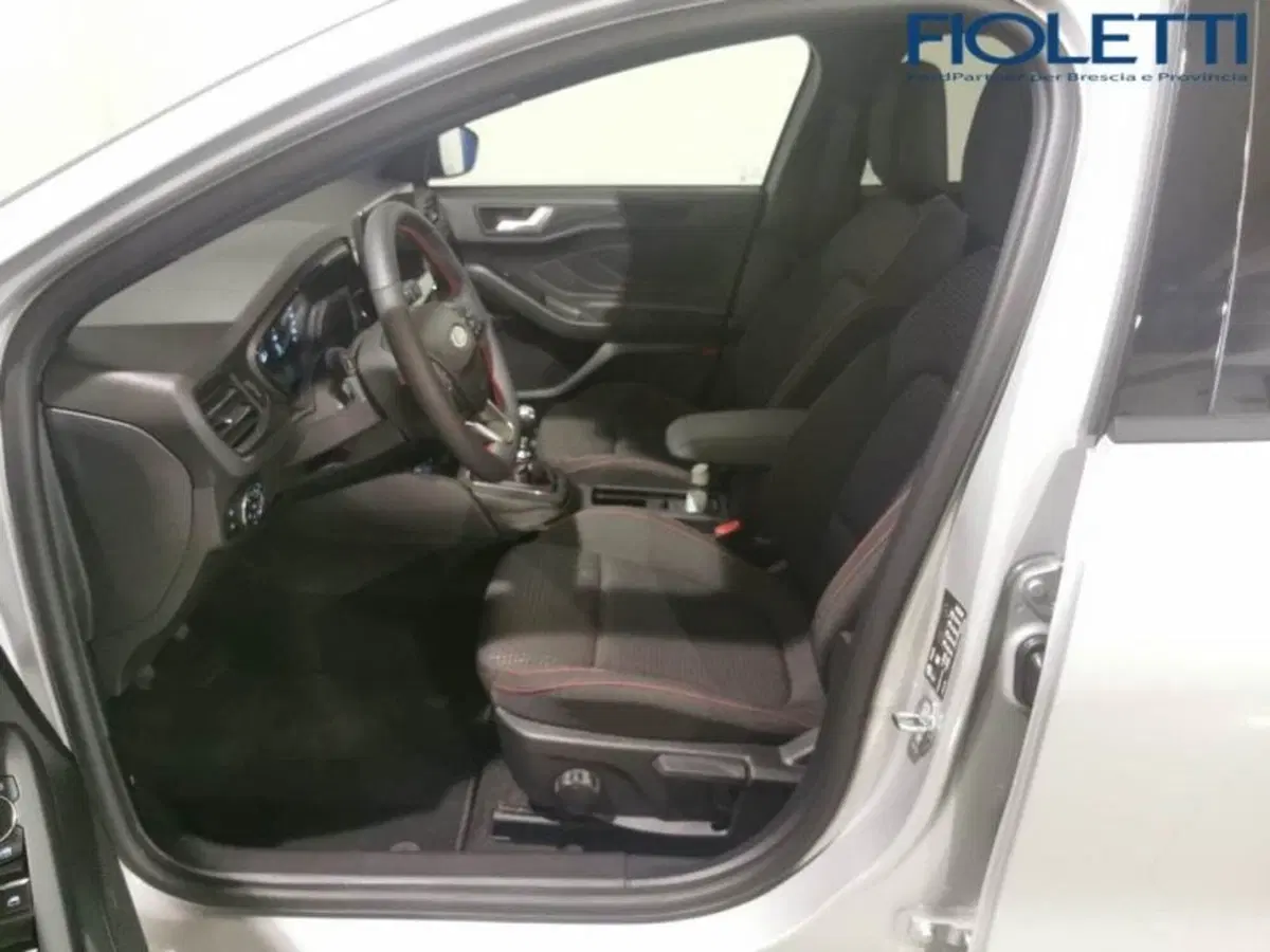 Ford Focus usata a Brescia (9)