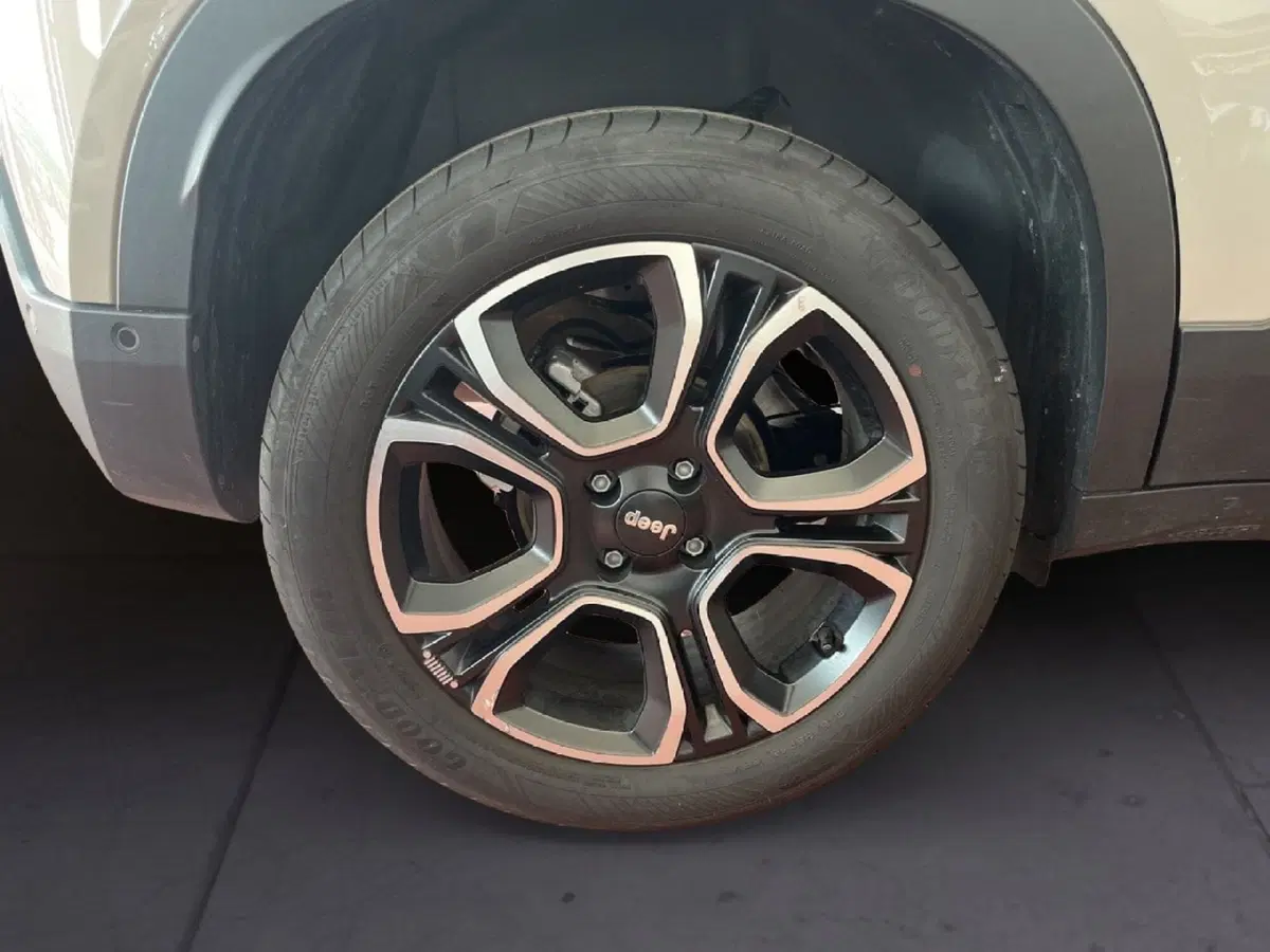 Jeep Avenger usata a Torino (7)