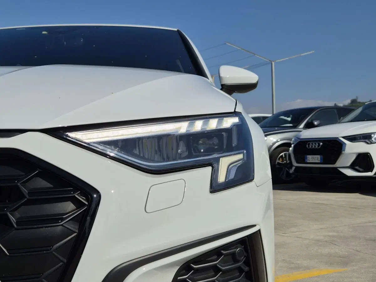 Audi A3 Sportback usata  (17)