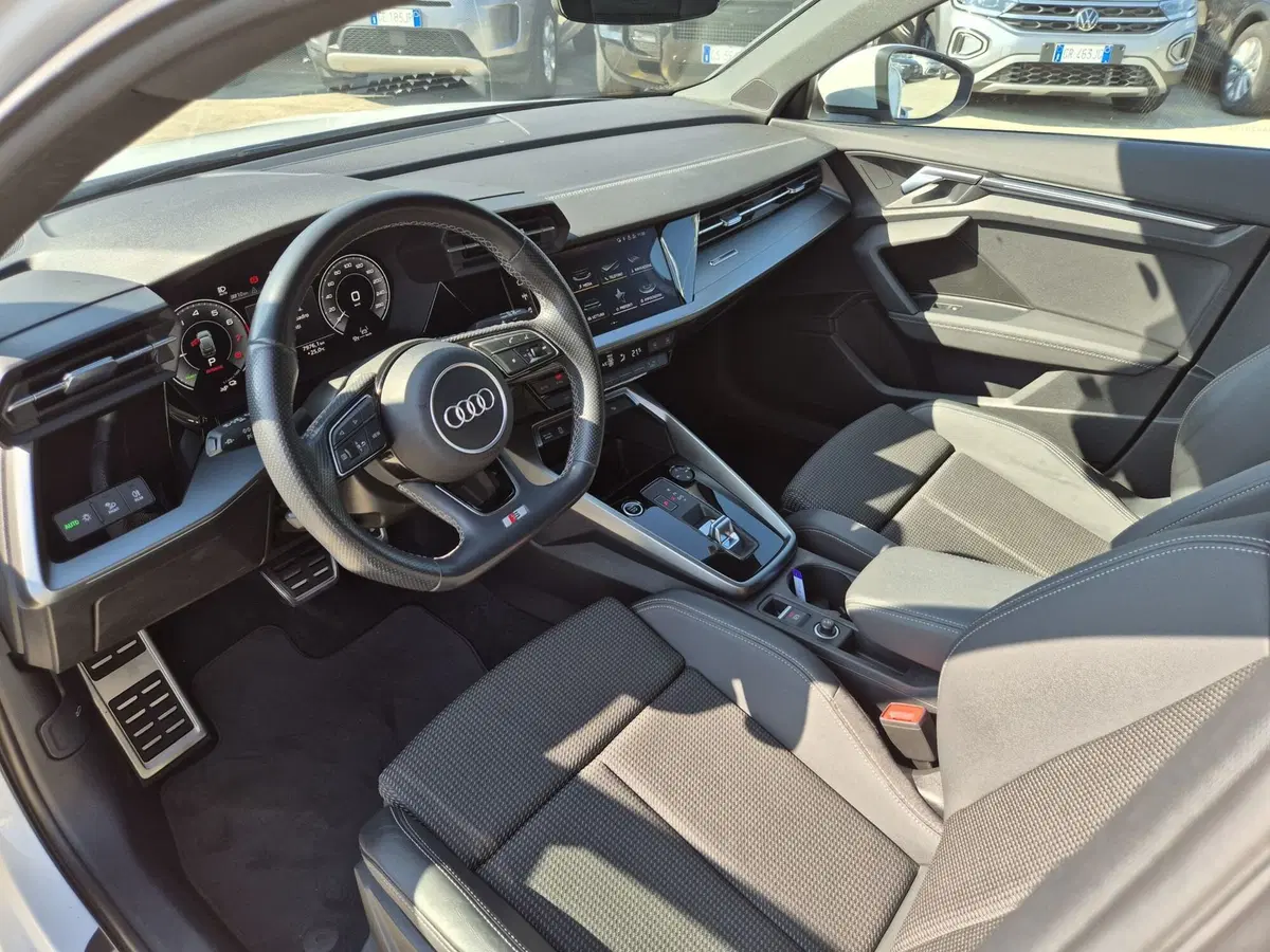 Audi A3 Sportback usata  (6)