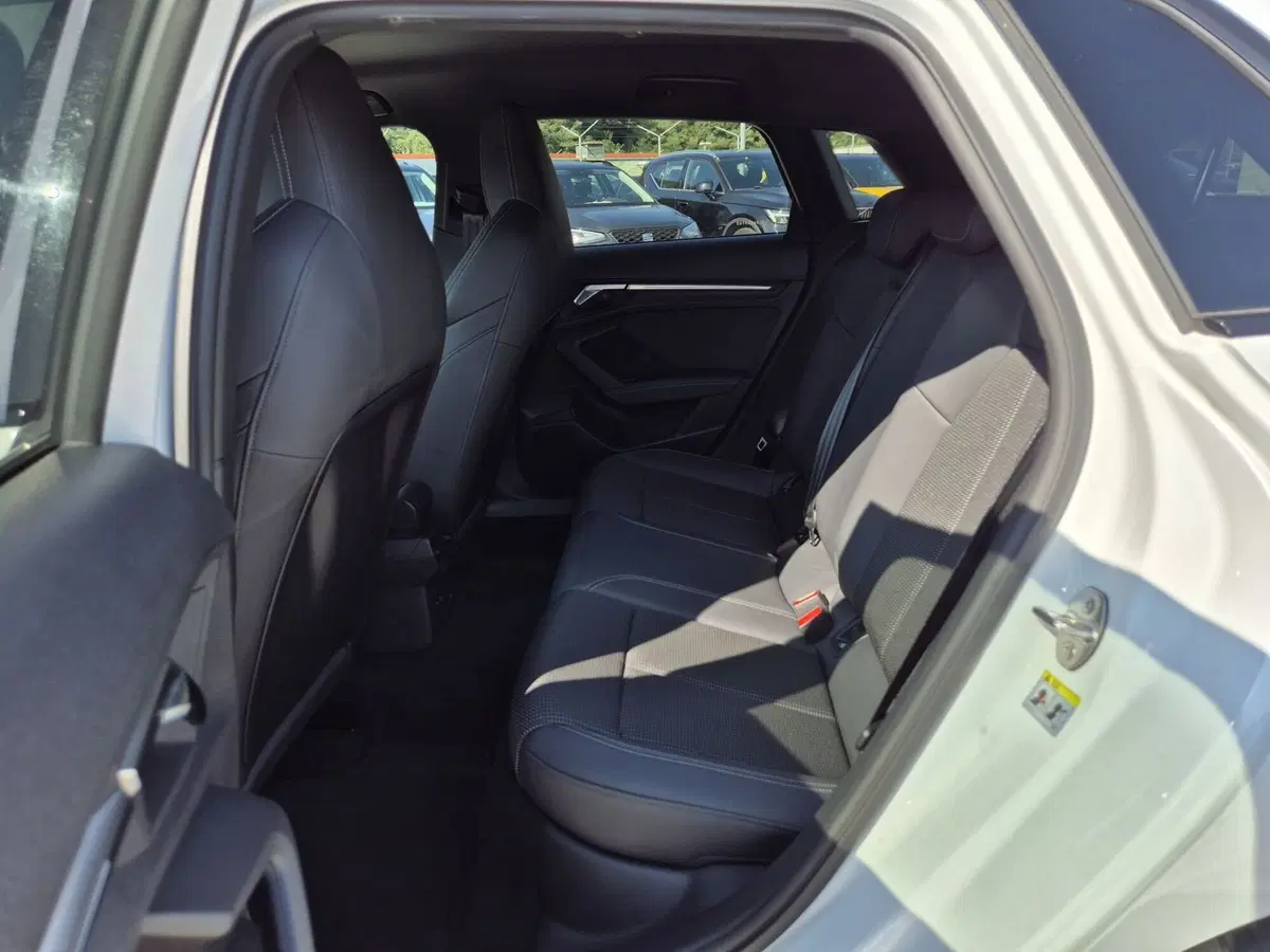 Audi A3 Sportback usata  (7)