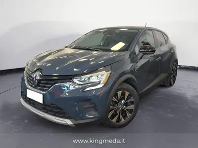 Renault Captur Full Hybrid E-Tech 145 CV Equilibre del 2023 usata a Meda