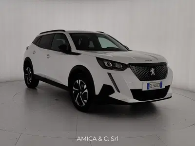 Peugeot 2008 BlueHDi 130 S&S EAT8 Allure Pack del 2022 usata a Caserta