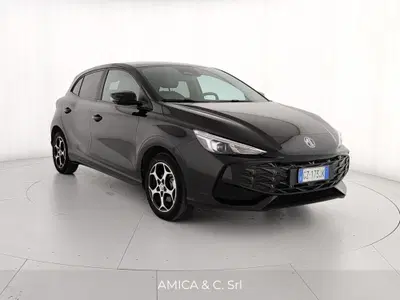 Mg MG3 1.5 hybrid+ Luxury auto del 2025 usata a Caserta