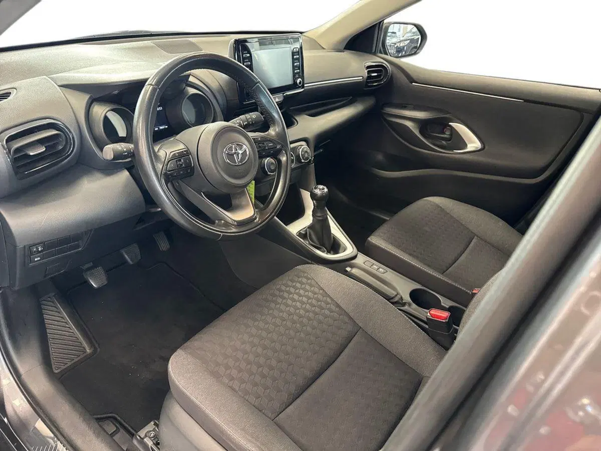 Toyota Yaris usata a Prato (10)