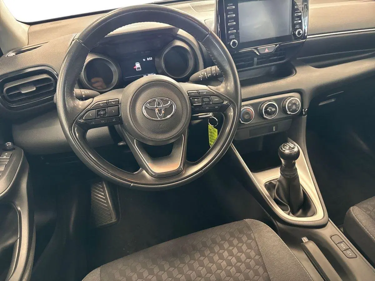 Toyota Yaris usata a Prato (11)