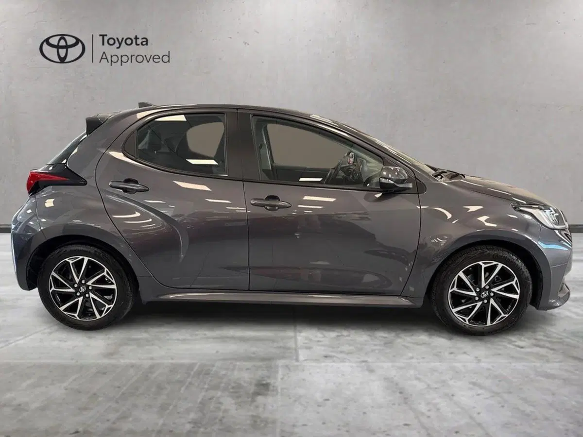 Toyota Yaris usata a Prato (5)