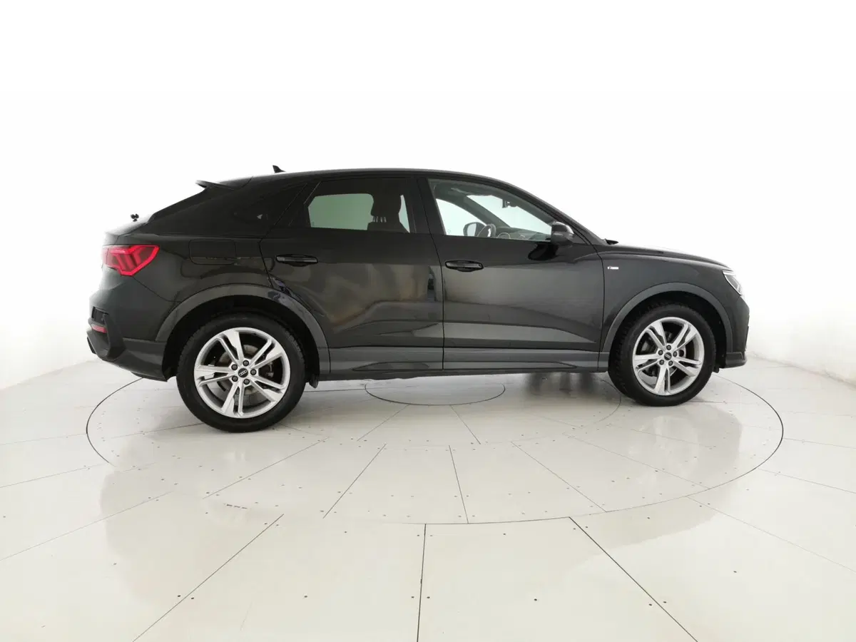 Audi Q3 Sportback usata a Chieti (4)