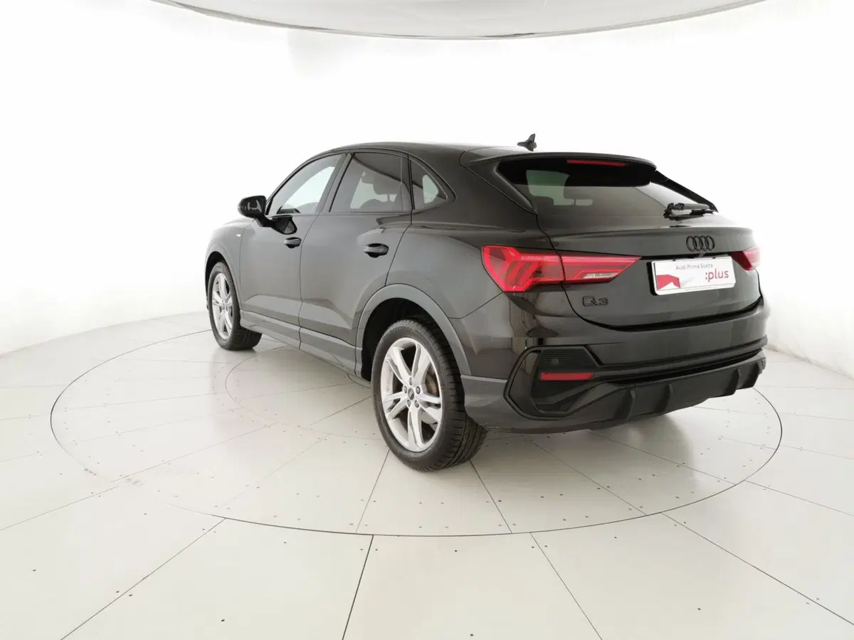 Audi Q3 Sportback usata a Chieti (8)