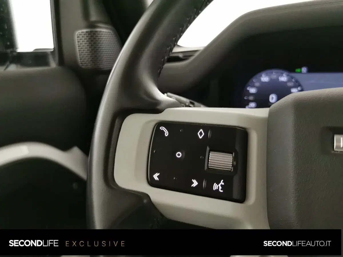 Land Rover Defender usata a Chieti (13)