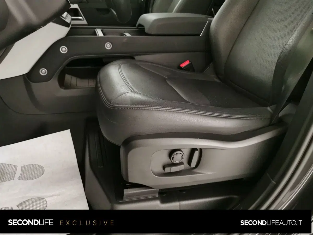 Land Rover Defender usata a Chieti (7)