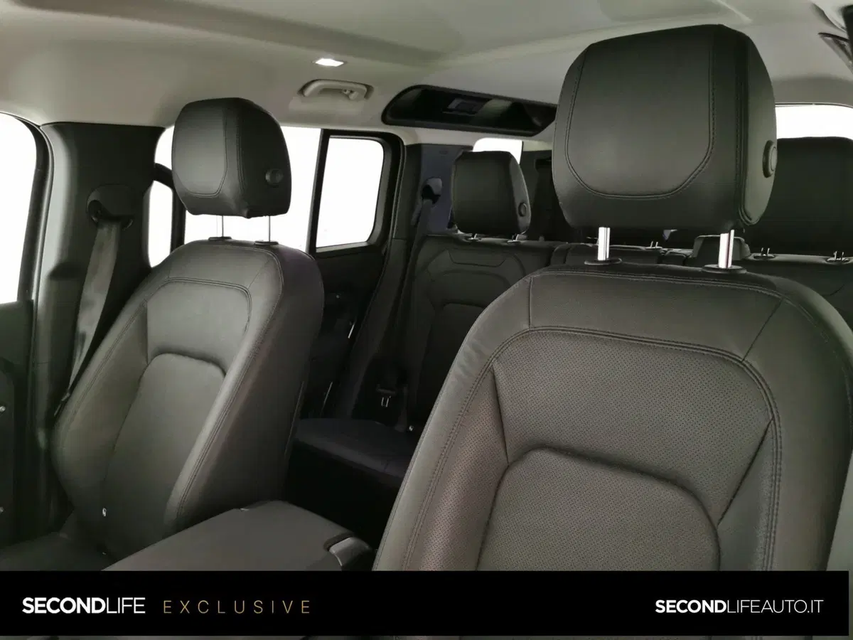 Land Rover Defender usata a Chieti (8)