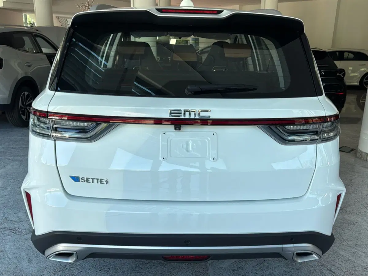 Emc Sette nuova a La Spezia (4)