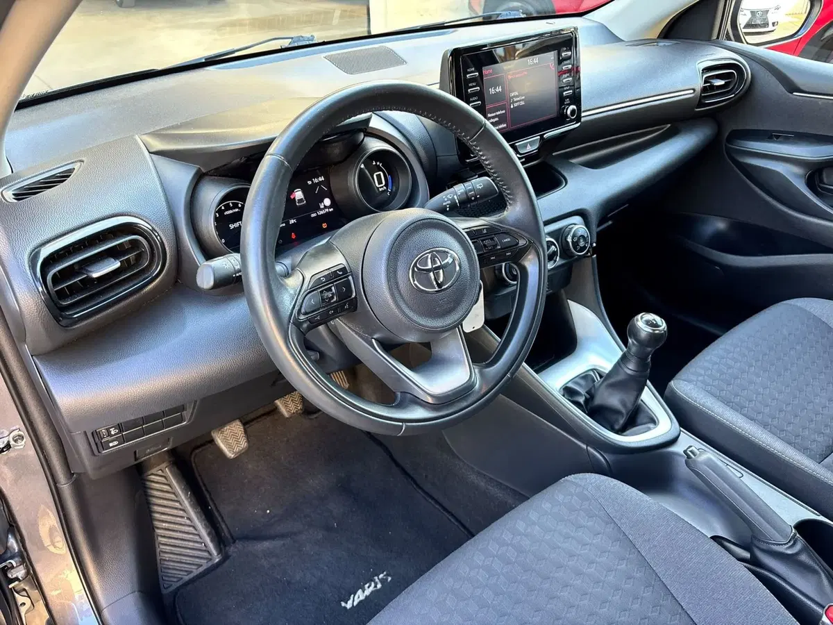 Toyota Yaris usata a Modena (10)