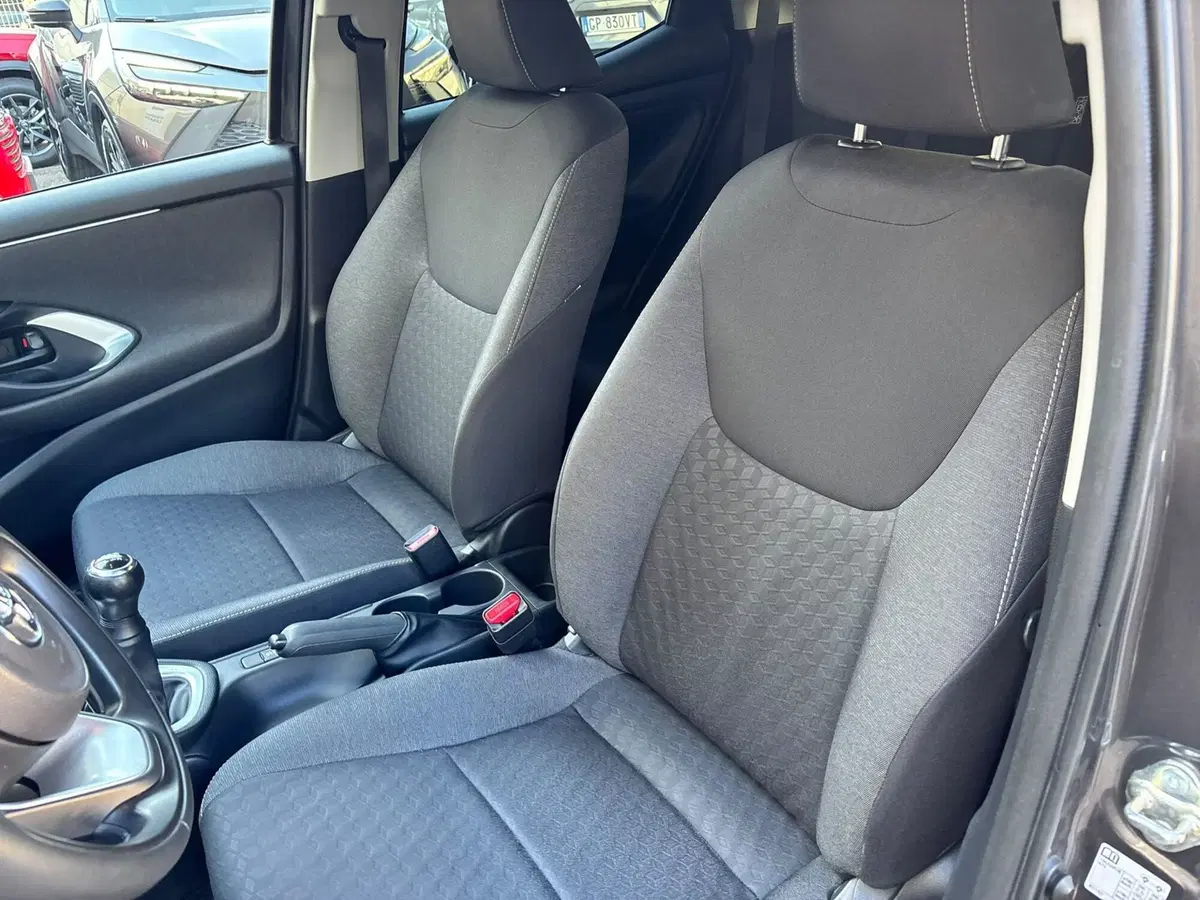 Toyota Yaris usata a Modena (12)