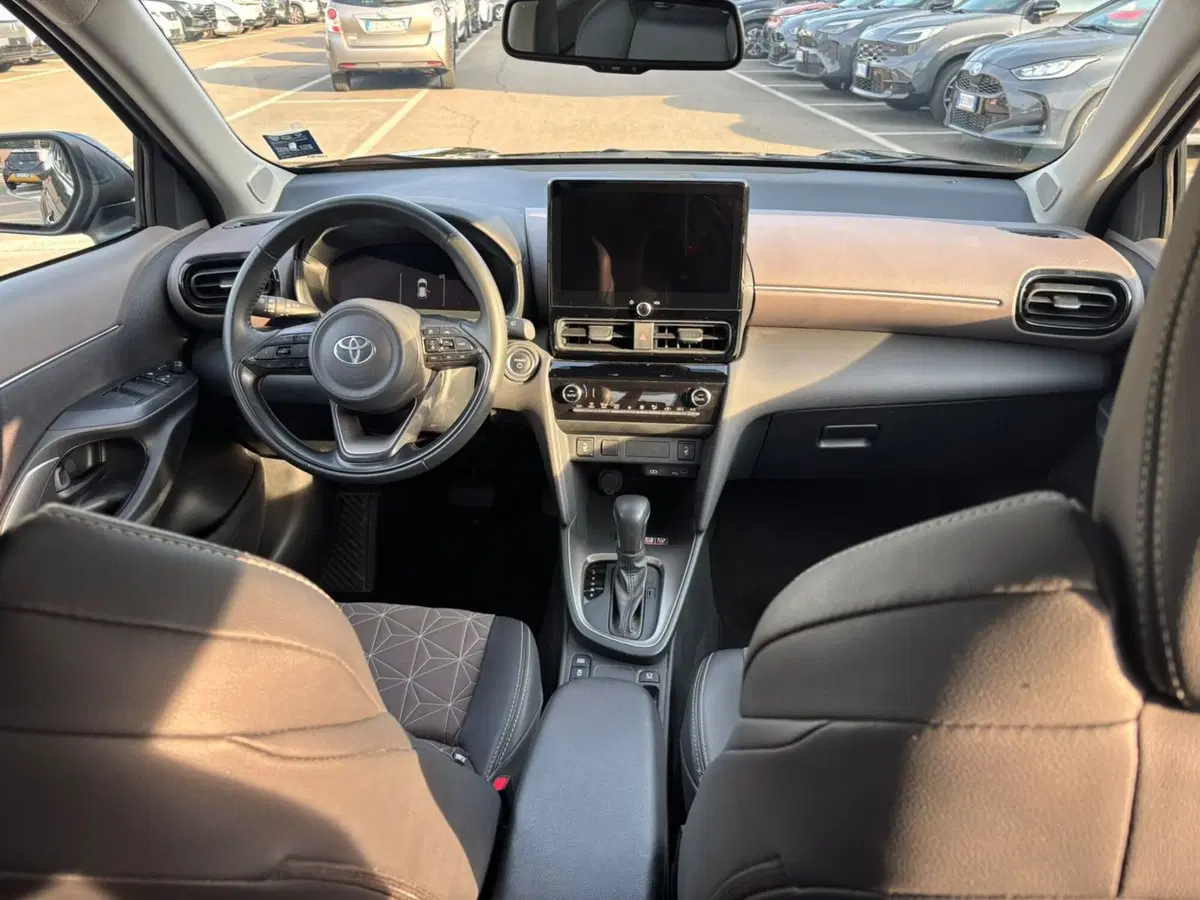 Toyota Yaris Cross usata a Bologna (12)