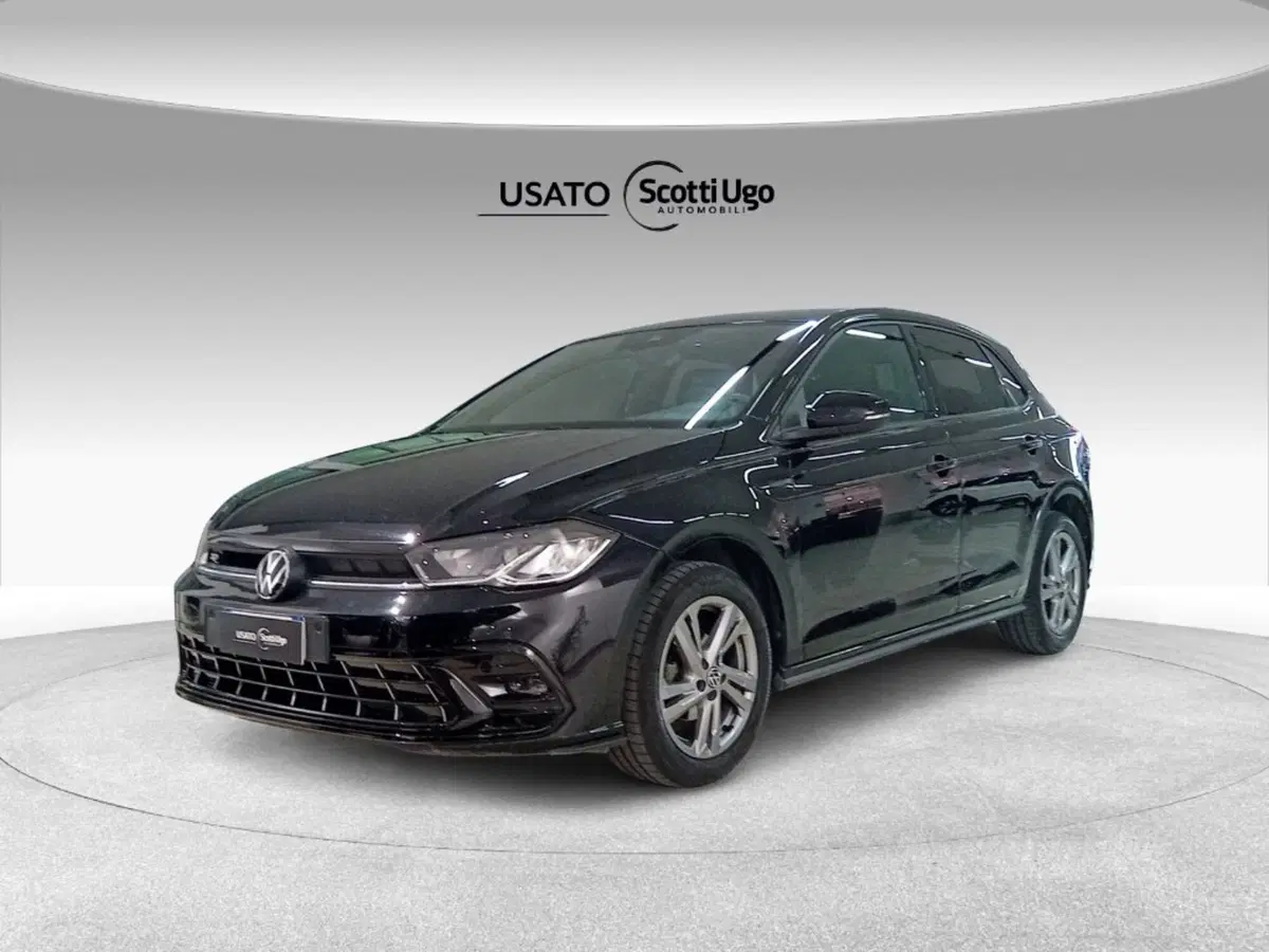 Volkswagen Polo usata a Livorno