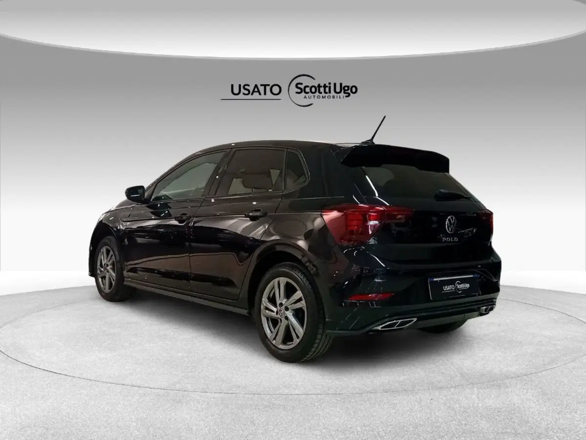 Volkswagen Polo usata a Livorno (6)