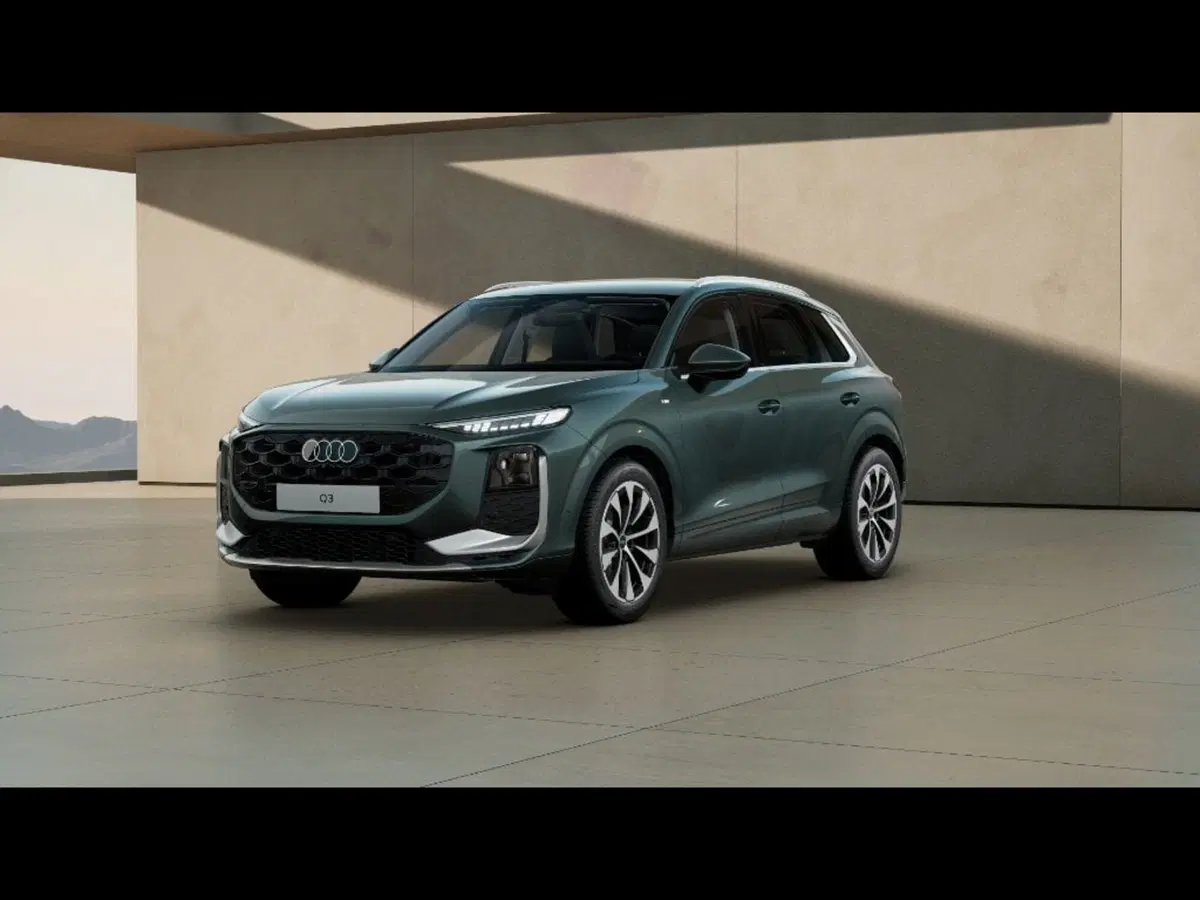 Audi Q3 Sportback nuova a Pisa