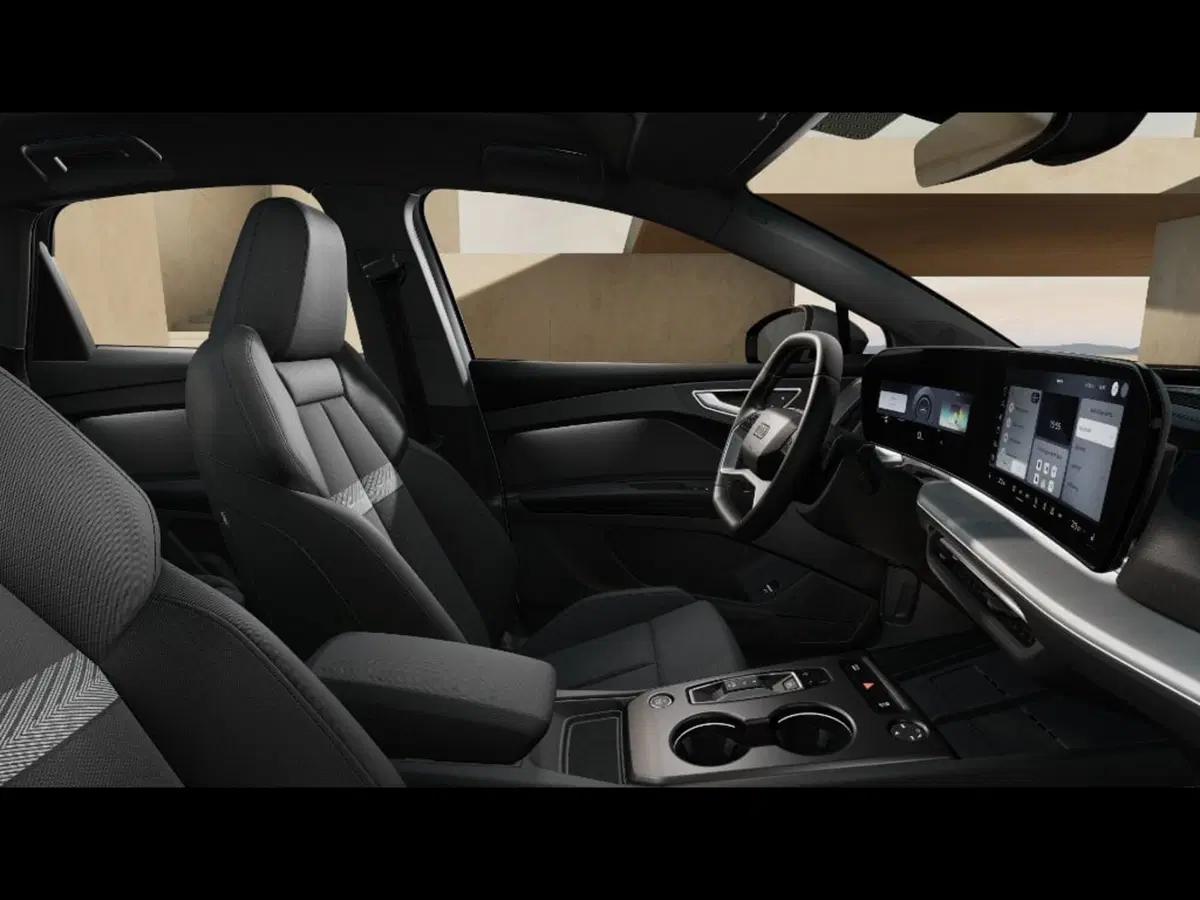 Audi Q4 Sportback nuova a Livorno (10)