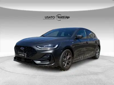 Ford Focus 1.0t ecoboost h ST-Line X 125cv del 2023 usata a Castelfiorentino