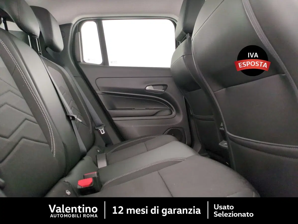 Jeep Avenger usata a Roma (11)
