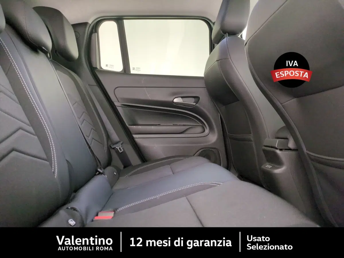 Jeep Avenger usata a Roma (11)