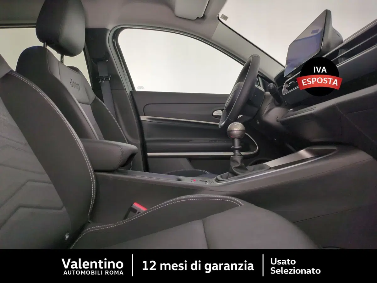 Jeep Avenger usata a Roma (12)