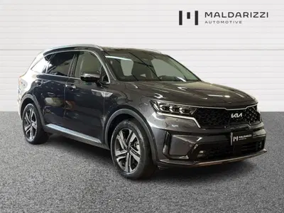 Kia Sorento 1.6 T-GDi aut. AWD HEV Evolution del 2024 usata a Bari