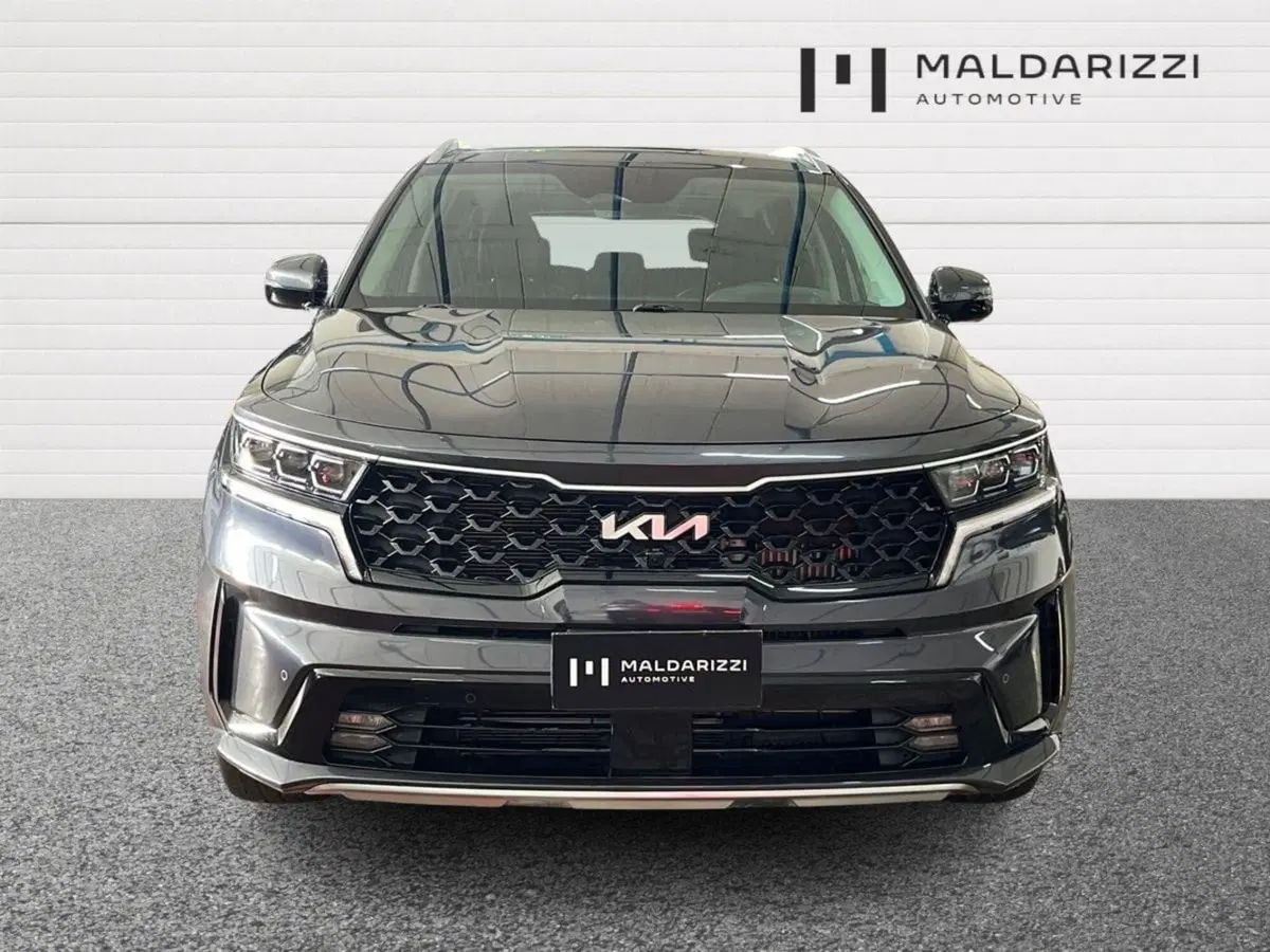 Kia Sorento usata a Bari (2)