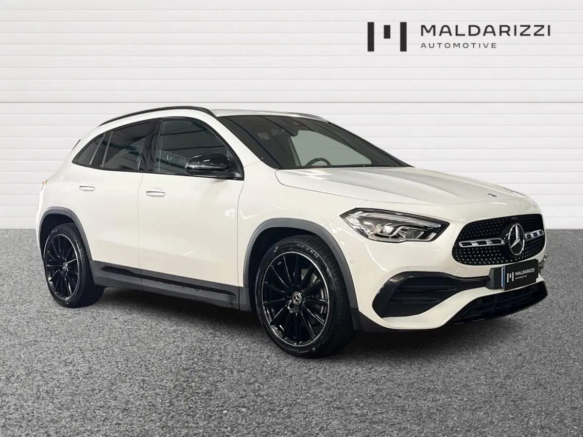 Mercedes-Benz GLA SUV usata a Foggia