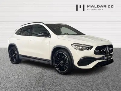 Mercedes-Benz GLA SUV 180 d AMG Line Premium Plus auto del 2022 usata a Foggia