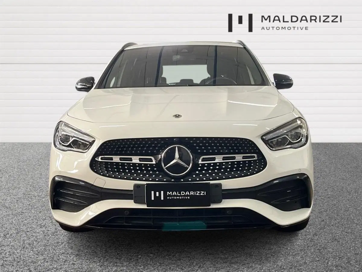 Mercedes-Benz GLA SUV usata a Foggia (2)