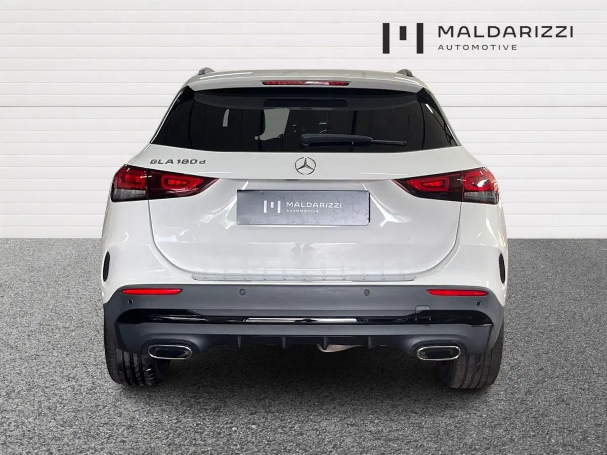 Mercedes-Benz GLA SUV usata a Foggia (3)