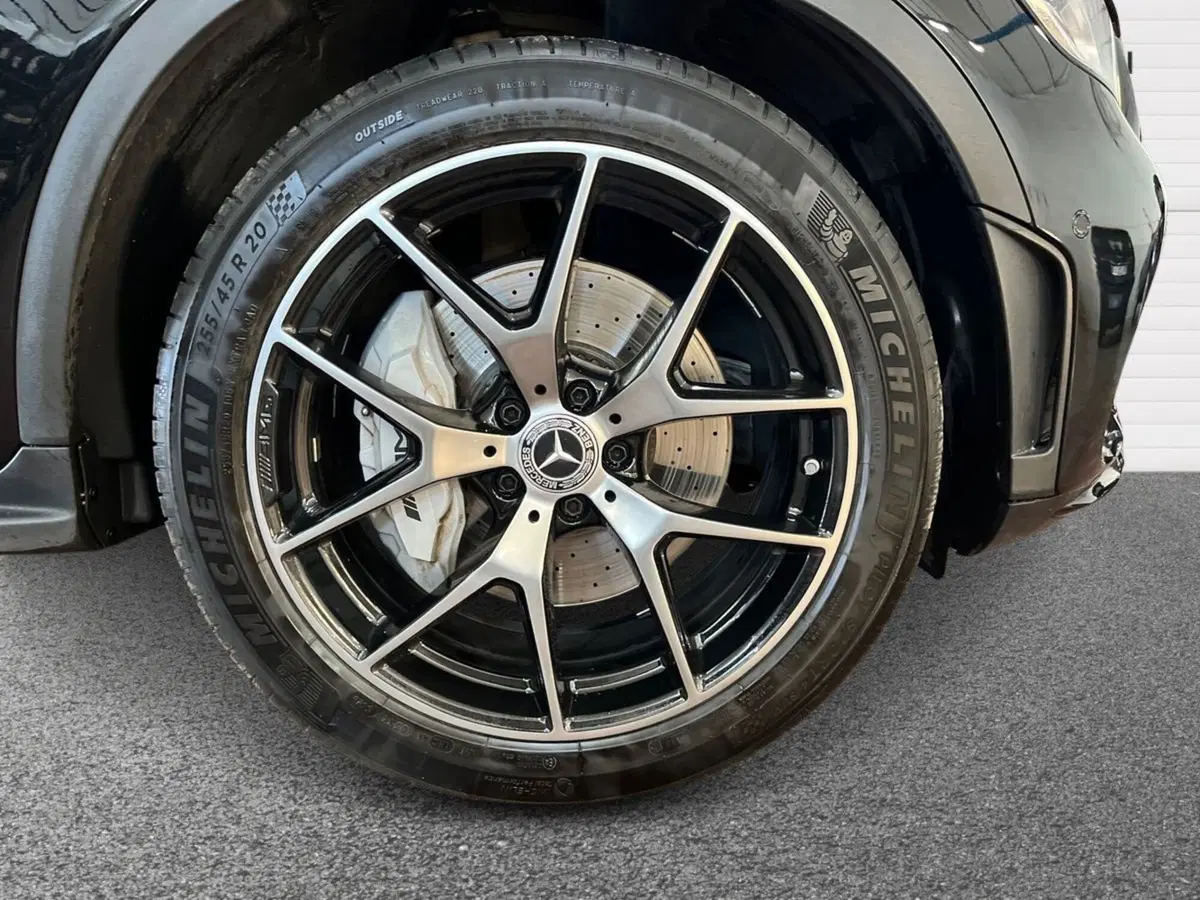 Mercedes-Benz GLC Coupé usata a Foggia (6)
