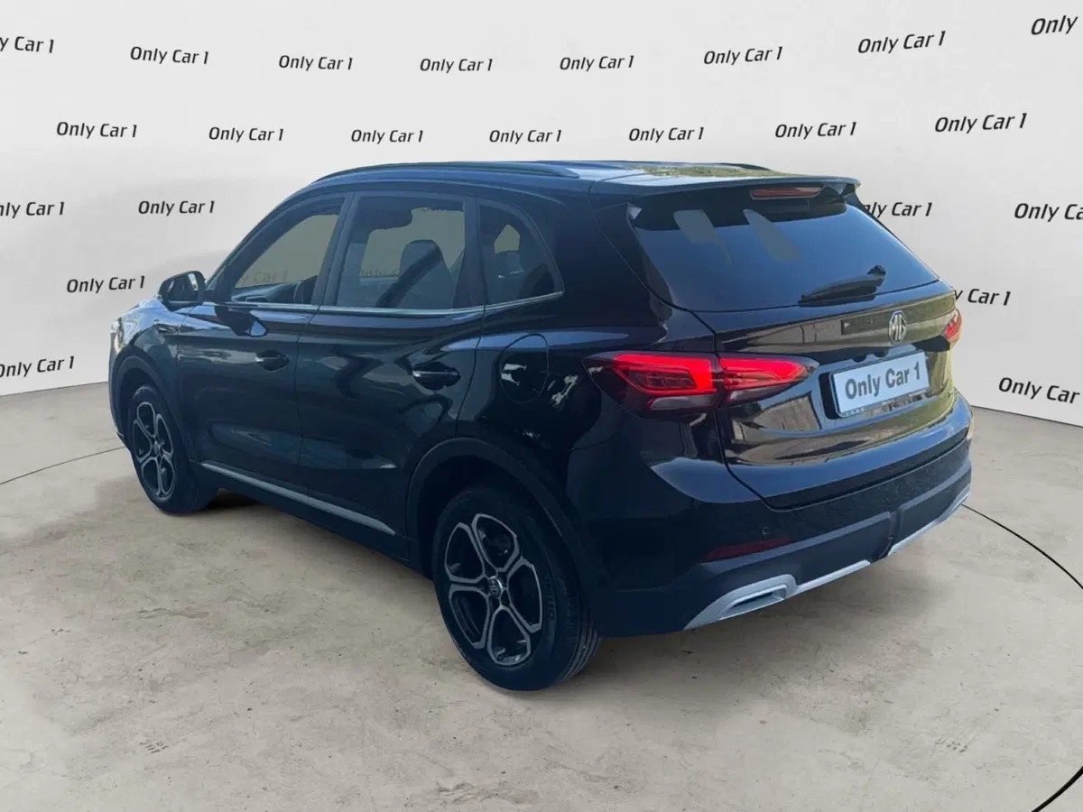 Mg ZS nuova a Ferrara (5)