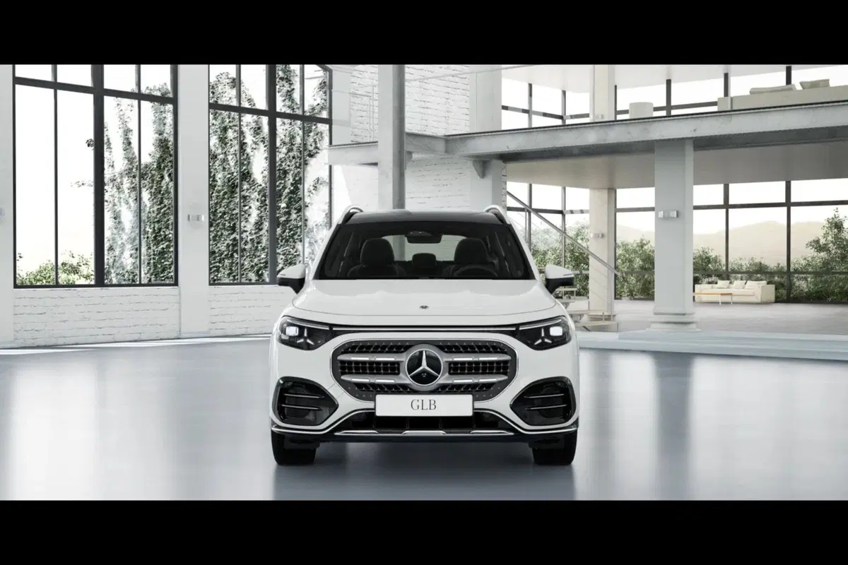 Mercedes-Benz GLB nuova a Pescara (3)