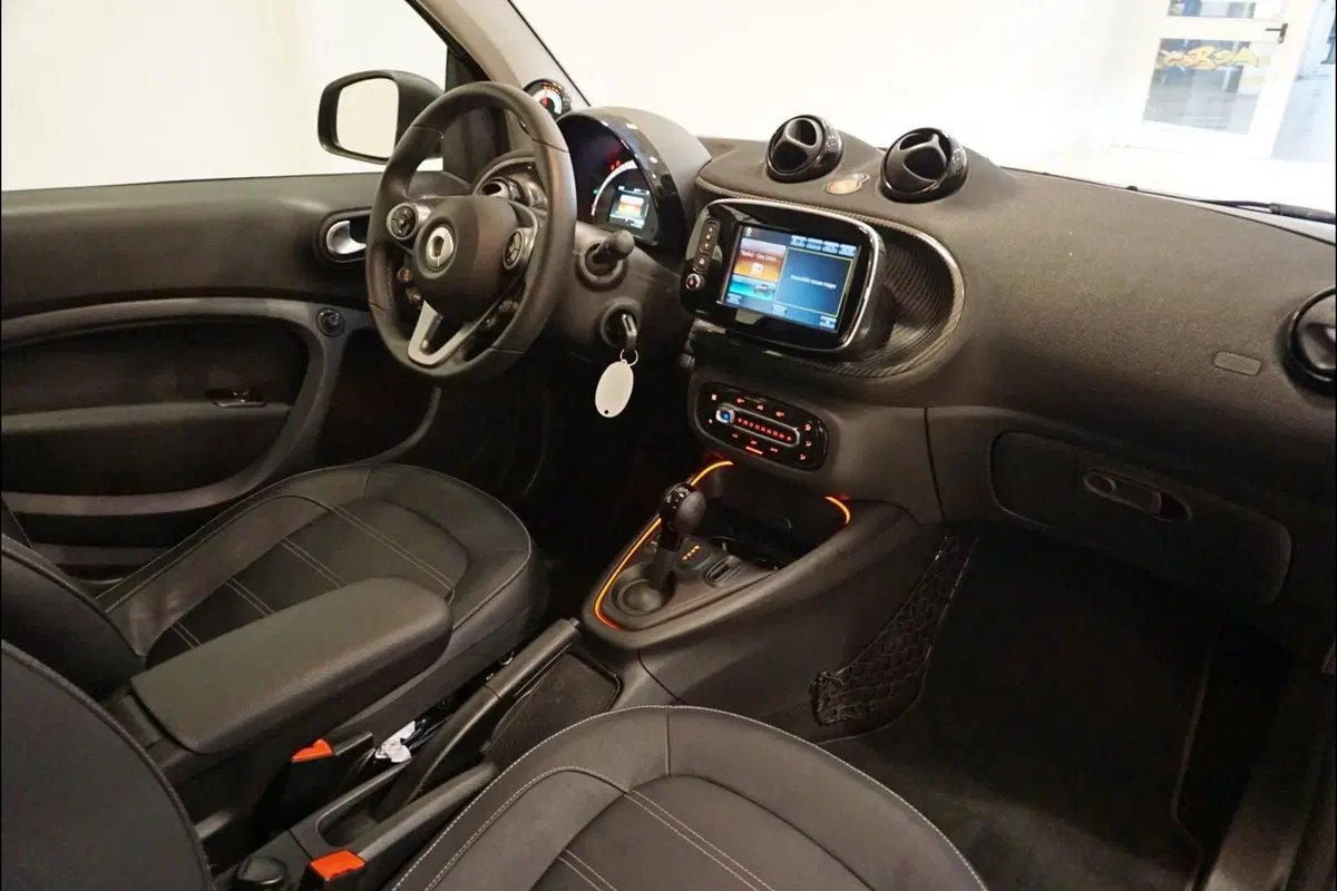smart Fortwo usata a Pescara (7)